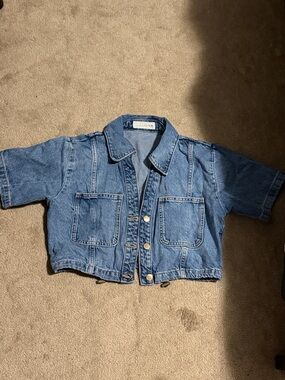 Zara Light Blue Denim Short-Sleeve Jacket